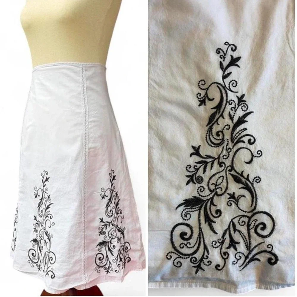 Vintage y2k cotton embroidered skirt